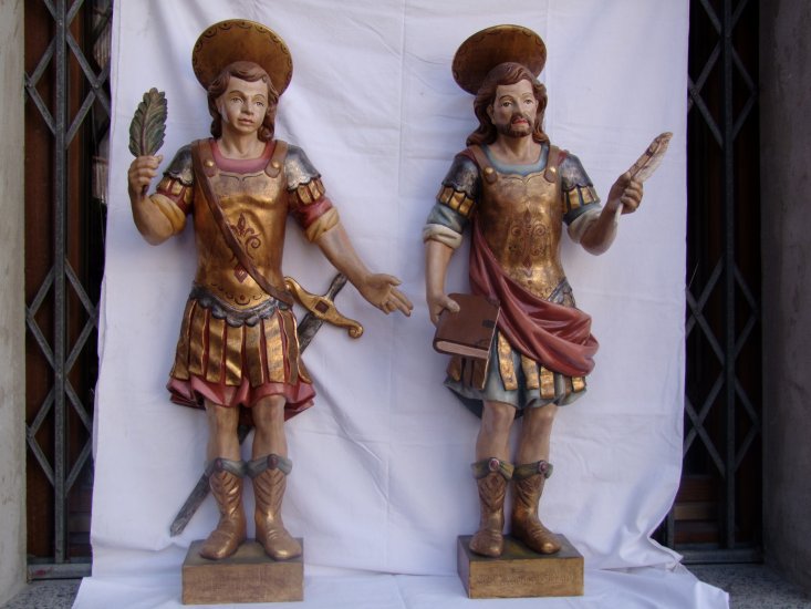 Sant Ippolito e Cassiano legno di Pino Cembro dipinto Sant Ippolito e Cassiano legno di Pino Cembro dipinto